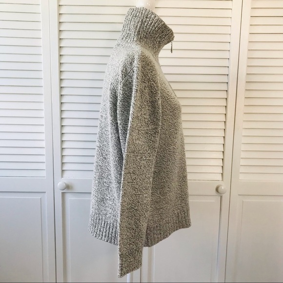 2/$25 KAREN SCOTT White Gray Zip Up Turtleneck Sweater Size Large - Picture 6 of 10